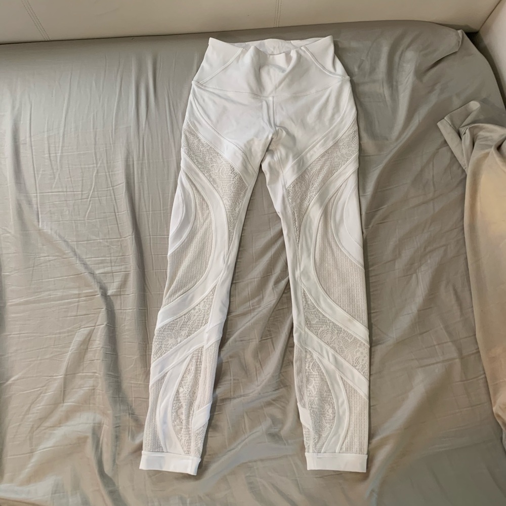 Lululemon Wunder Under High-Rise Tight 25” Lace